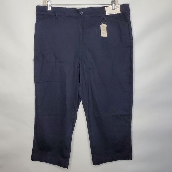 NEW Black Mid-Rise Capri Pants Size 20 TALL Easy Fit Pockets Stretch Soft Cotton - Picture 2 of 15